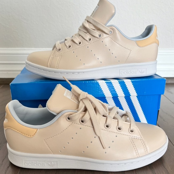Stan Smith adidas - Picture 1 of 8